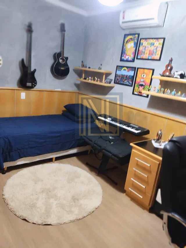 Casa, 4 quartos, 340 m² - Foto 11