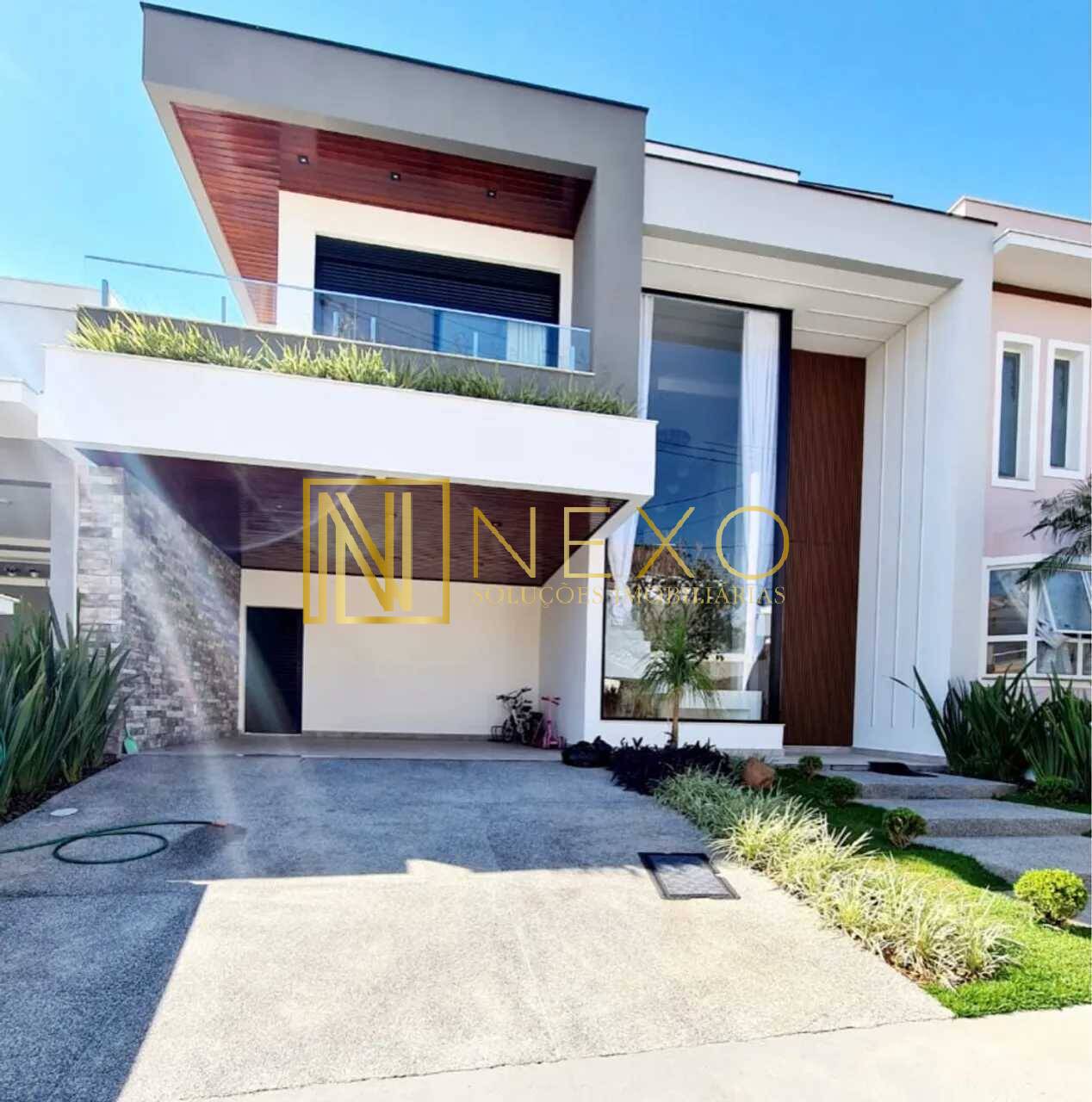 Casa de Condomínio à venda com 3 quartos, 360m² - Foto 1